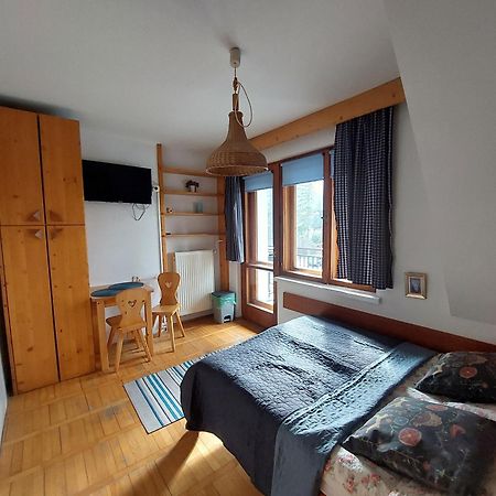 Appartamento Dom Pod Skocznia Zakopane Esterno foto